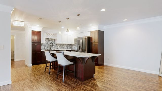 200 Sanders Ferry Rd Apt 2205, Hendersonville, TN 37075