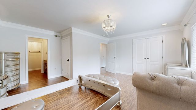 200 Sanders Ferry Rd Apt 2205, Hendersonville, TN 37075