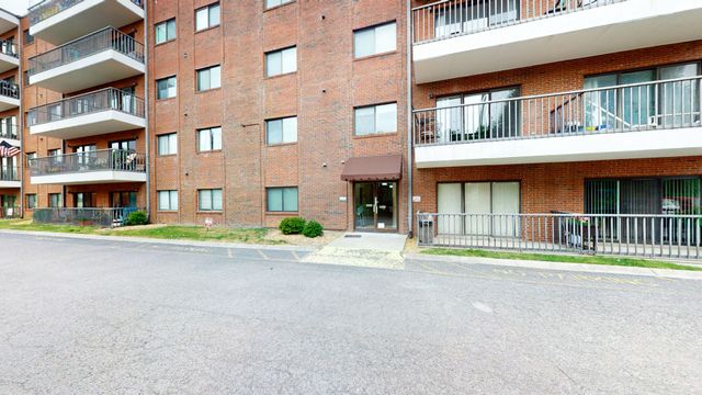 200 Sanders Ferry Rd Apt 2205, Hendersonville, TN 37075