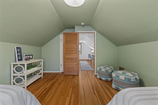7515 Clinton Avenue, Richfield, MN 55423