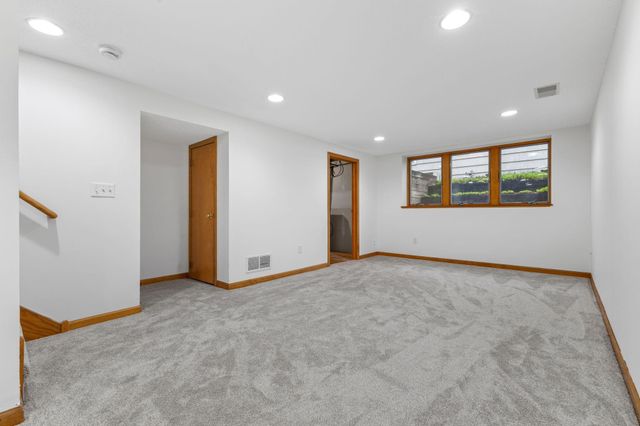 7515 Clinton Avenue, Richfield, MN 55423
