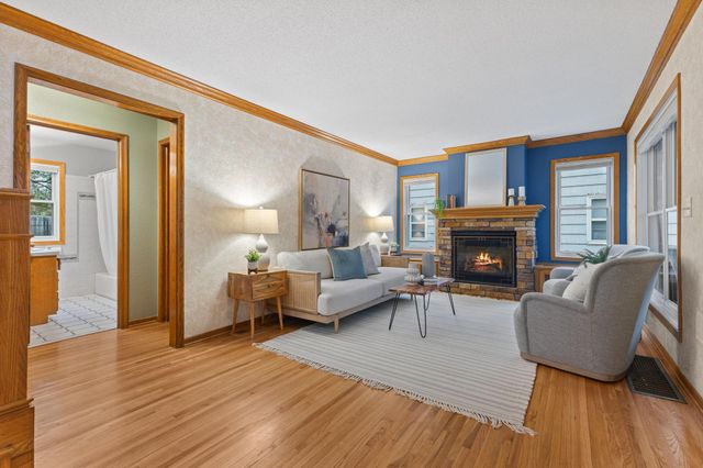7515 Clinton Avenue, Richfield, MN 55423