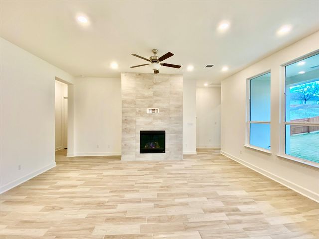 6009 Cimarron Ridge LN, Austin, TX 78738