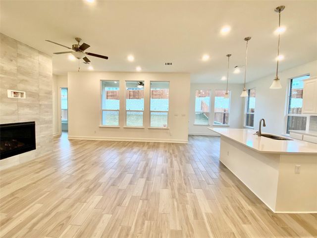 6009 Cimarron Ridge LN, Austin, TX 78738