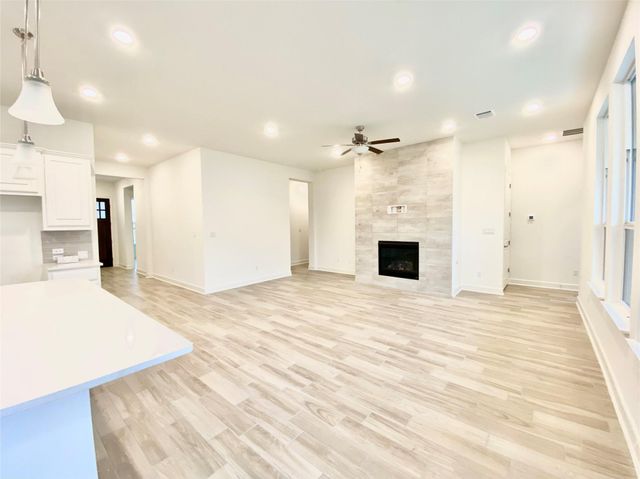 6009 Cimarron Ridge LN, Austin, TX 78738