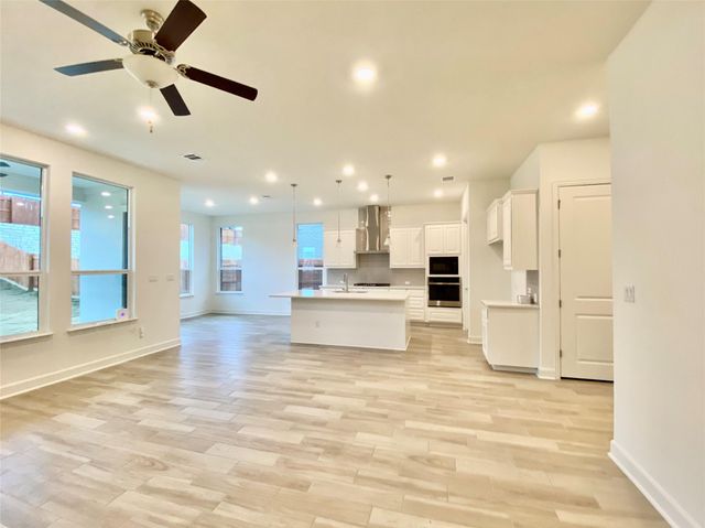 6009 Cimarron Ridge LN, Austin, TX 78738