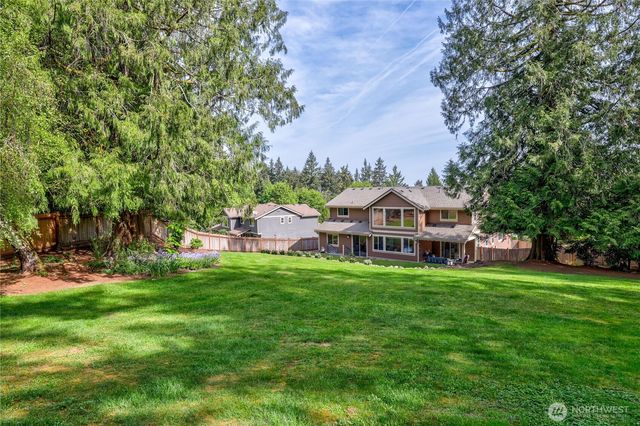 5726 Solana Lane NE, Bainbridge Island, WA 98110