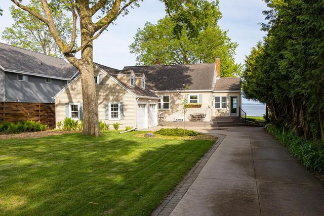 188 ADELLA BEACH ROAD, Neenah, WI 54956