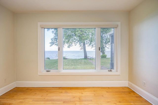 188 ADELLA BEACH ROAD, Neenah, WI 54956
