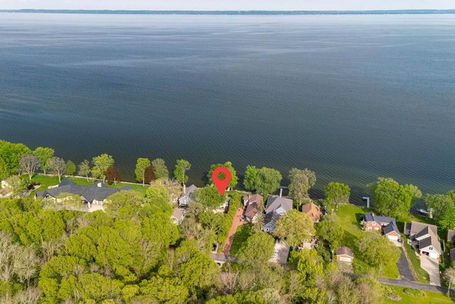 188 ADELLA BEACH ROAD, Neenah, WI 54956