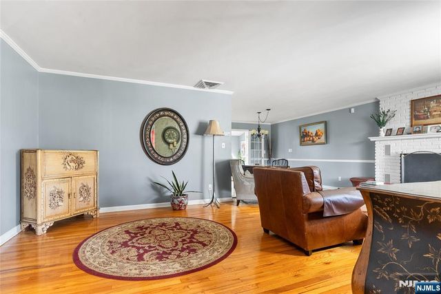 107 Buckingham Drive, Ramsey, NJ 07446