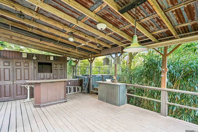 31665 Tickfaw Acres Rd, Holden, LA 70744