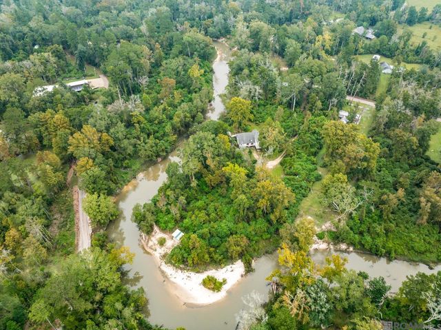 31665 Tickfaw Acres Rd, Holden, LA 70744