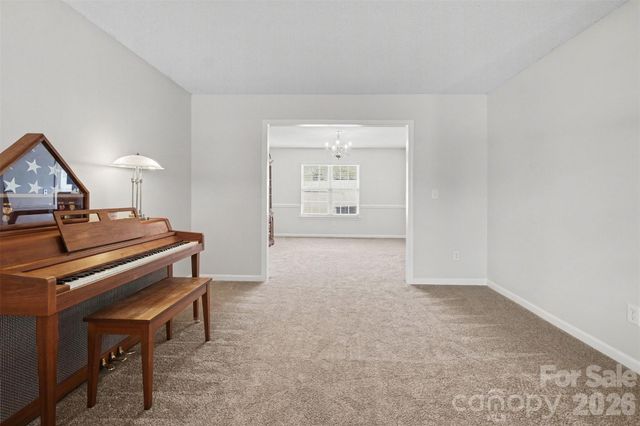 7720 Shiny Meadow Lane, Charlotte, NC 28215