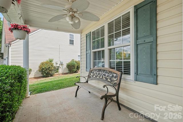 7720 Shiny Meadow Lane, Charlotte, NC 28215