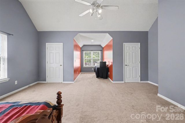 7720 Shiny Meadow Lane, Charlotte, NC 28215