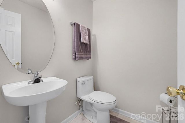 7720 Shiny Meadow Lane, Charlotte, NC 28215