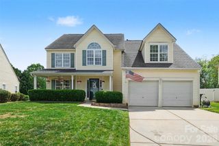 7720 Shiny Meadow Lane, Charlotte, NC 28215