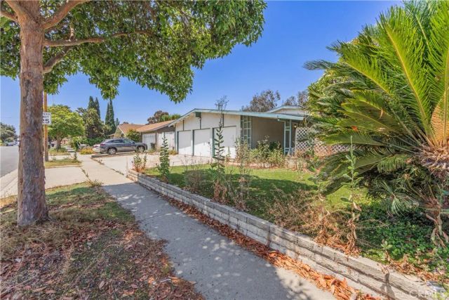 521 N Chantilly, Anaheim, CA 92806
