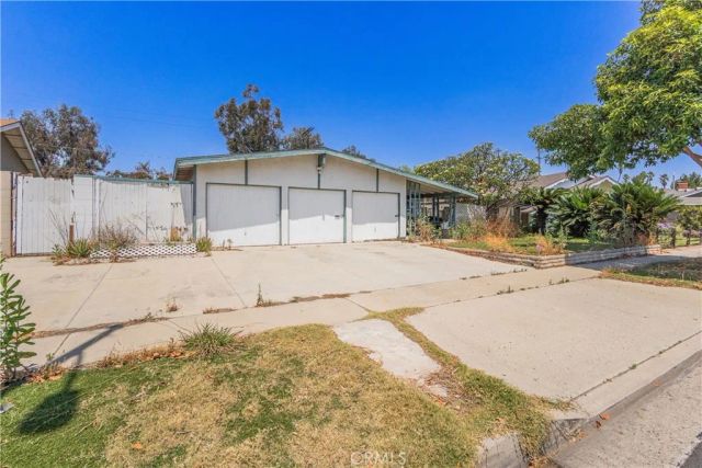 521 N Chantilly, Anaheim, CA 92806