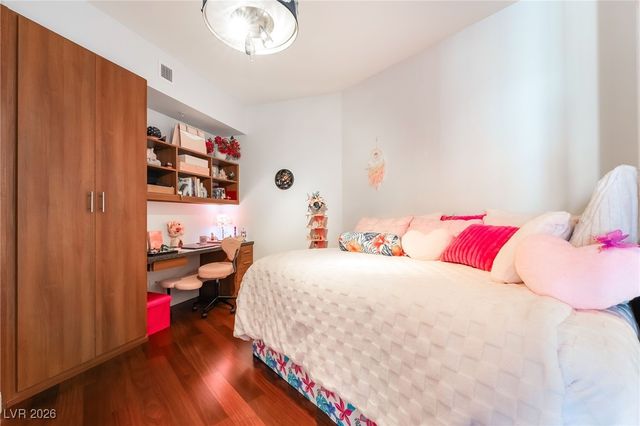 200 West Sahara Avenue 2311, Las Vegas, NV 89102