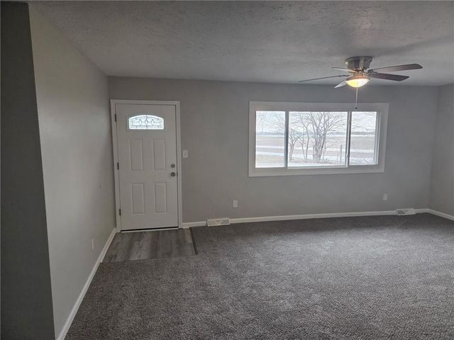 701 Lake Road, Garden City, MO 64747