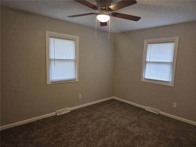 701 Lake Road, Garden City, MO 64747