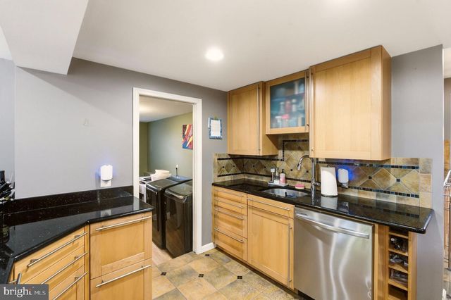 306 CHARLES ST, Rockville, MD 20850