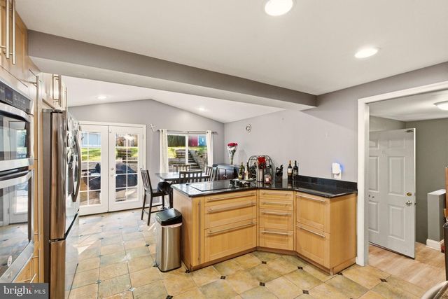 306 CHARLES ST, Rockville, MD 20850
