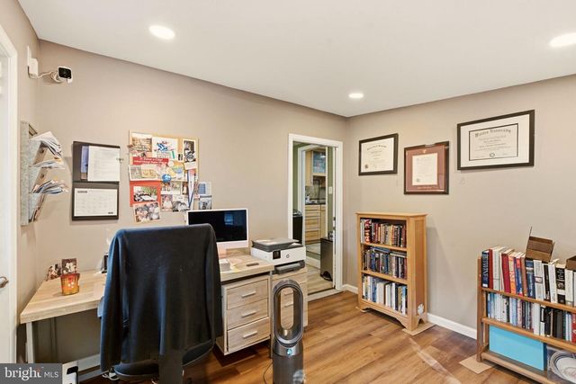 306 CHARLES ST, Rockville, MD 20850