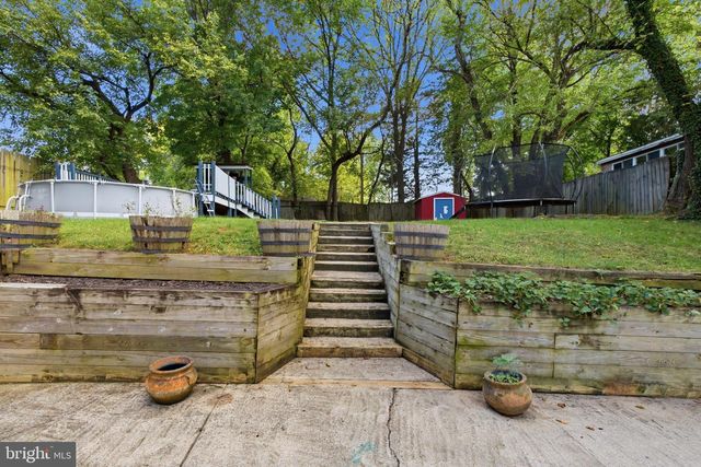 306 CHARLES ST, Rockville, MD 20850
