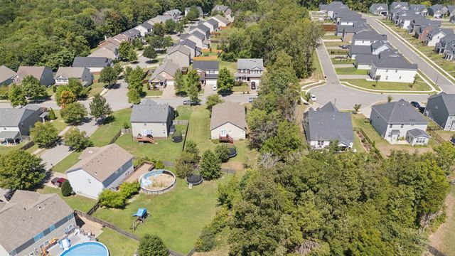 1380 Creekside Dr, Nolensville, TN 37135