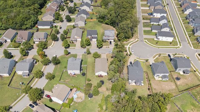 1380 Creekside Dr, Nolensville, TN 37135