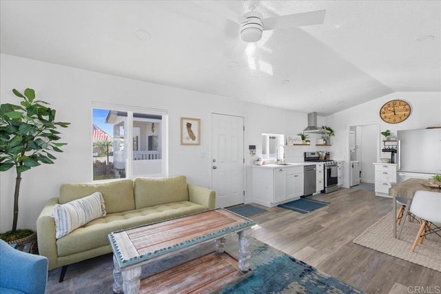 6550 Ponto Drive 14, Carlsbad, CA 92011