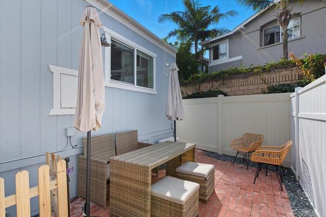 6550 Ponto Drive 14, Carlsbad, CA 92011