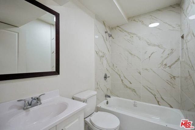 1354 E 108th Street, Los Angeles, CA 90059