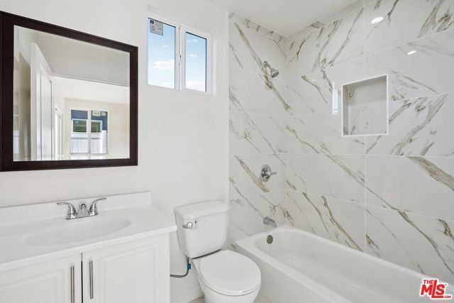 1354 E 108th Street, Los Angeles, CA 90059