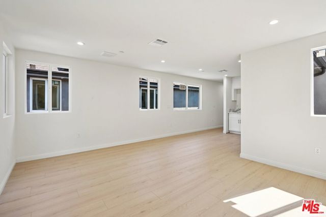 1354 E 108th Street, Los Angeles, CA 90059