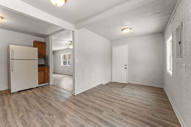 4079 Missouri Street, Hobart, IN 46342