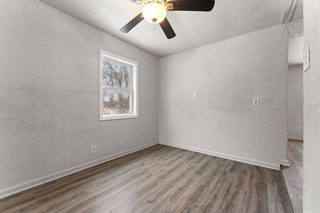 4079 Missouri Street, Hobart, IN 46342