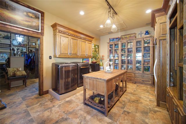 2688 FM 2190, Jacksboro, TX 76458