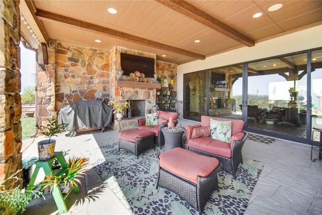 2688 FM 2190, Jacksboro, TX 76458