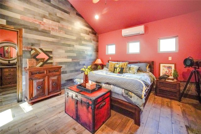 2688 FM 2190, Jacksboro, TX 76458