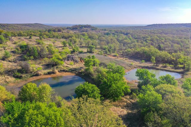 2688 FM 2190, Jacksboro, TX 76458