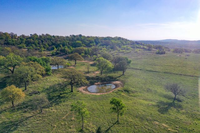 2688 FM 2190, Jacksboro, TX 76458