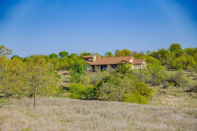 2688 FM 2190, Jacksboro, TX 76458