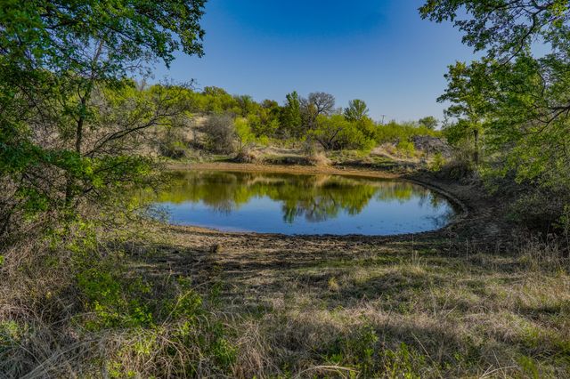 2688 FM 2190, Jacksboro, TX 76458