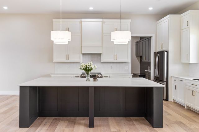 188 Beartown Rd, Loretto, TN 38469