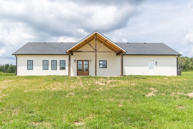 188 Beartown Rd, Loretto, TN 38469