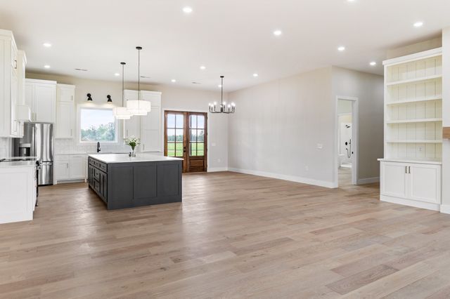 188 Beartown Rd, Loretto, TN 38469